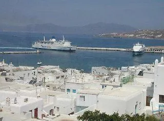 Les Moulins Отель 2*